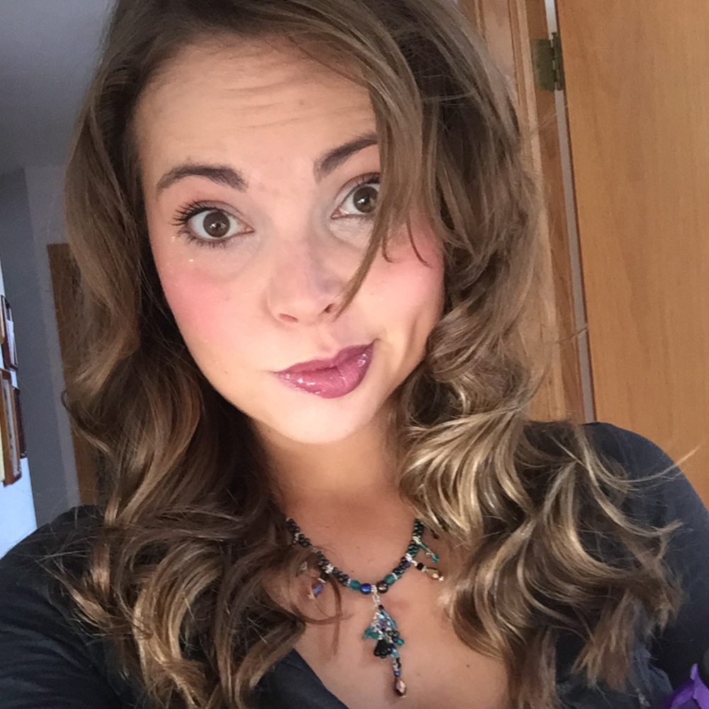 Meet your Posher, Jaimie